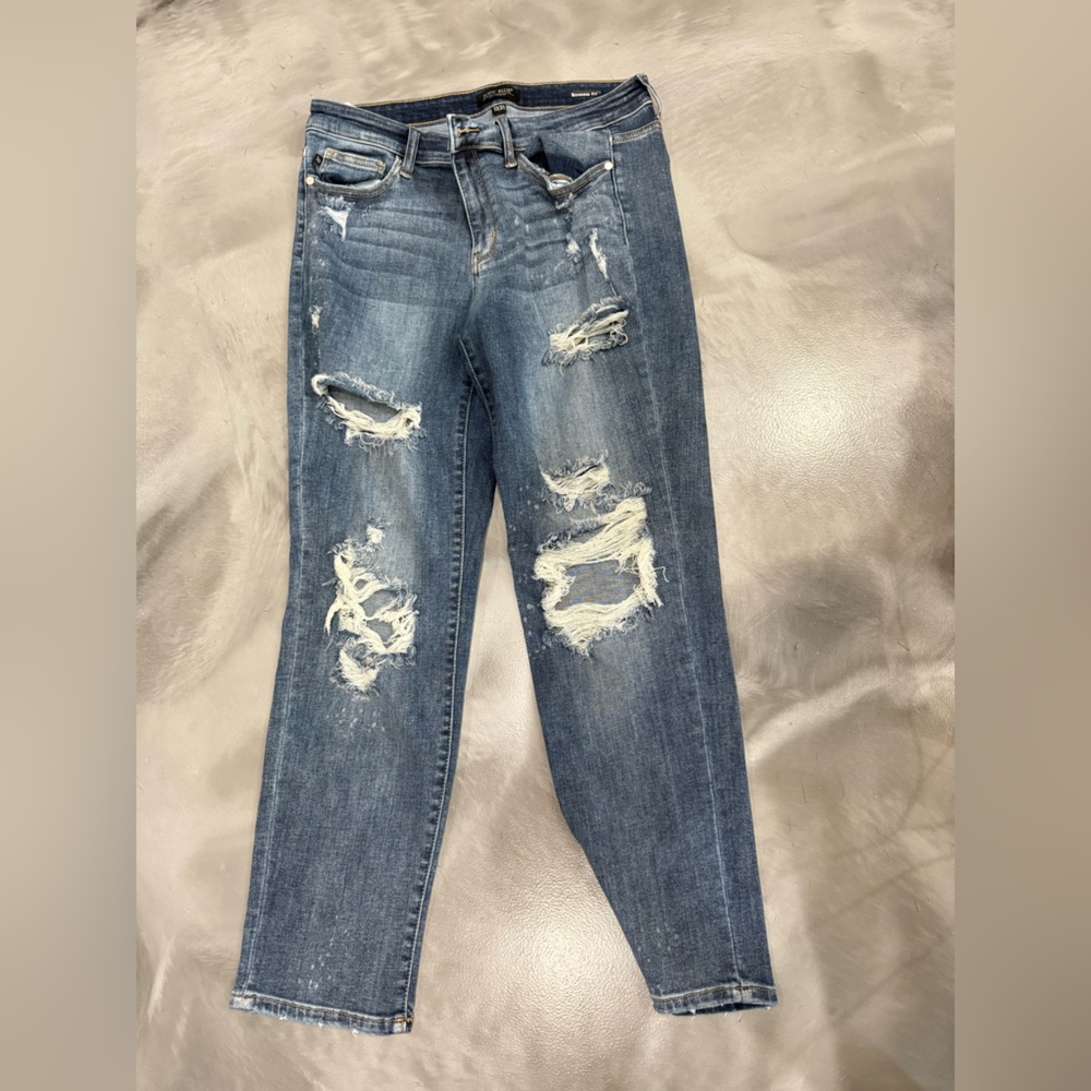 Judy Blue Ripped Denim Skinny Jeans